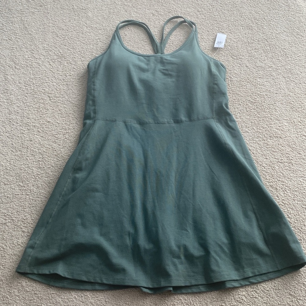 Old Navy Powerchill Strappy Athletic Dress